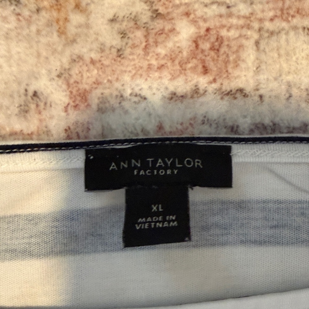 Ann Taylor Monochrome Striped Blouse - Picture 2 of 2